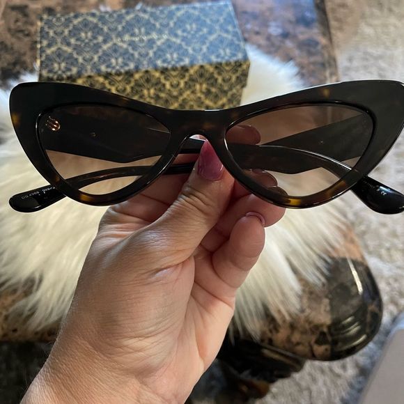 Dolce & Gabbana Sunglasses - Picture 11 of 13